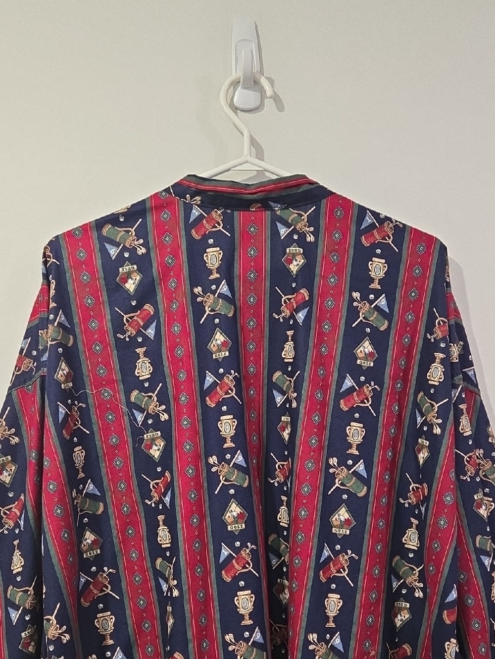 Retro Men's 80's/90's Golf Theme Printed Robe - Picture 7 of 8